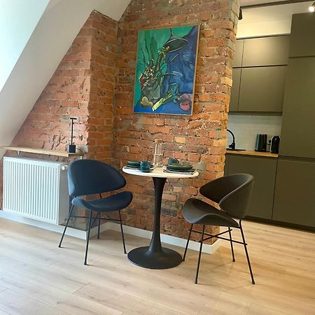 Szmaragdowa Sowa Apartment วาลบ์จิก ภายนอก รูปภาพ